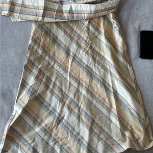 Skirt with wrap belt